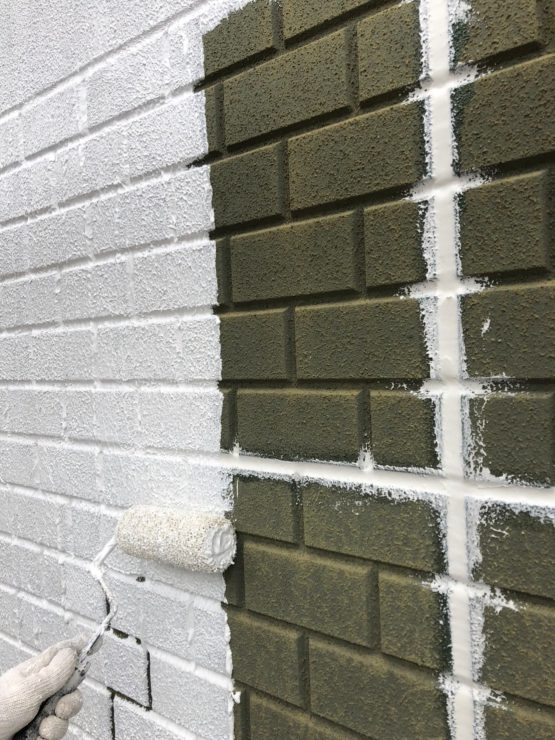 凹凸のあるALC外壁への厚塗工法