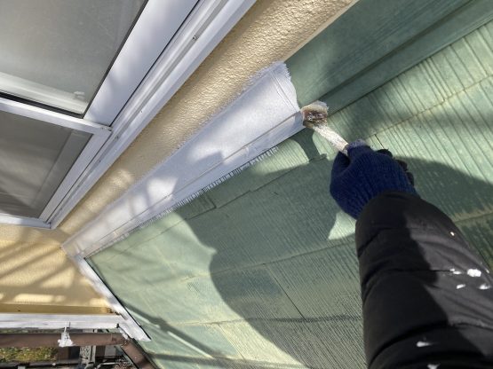 屋根鋼板錆び止め塗料塗装